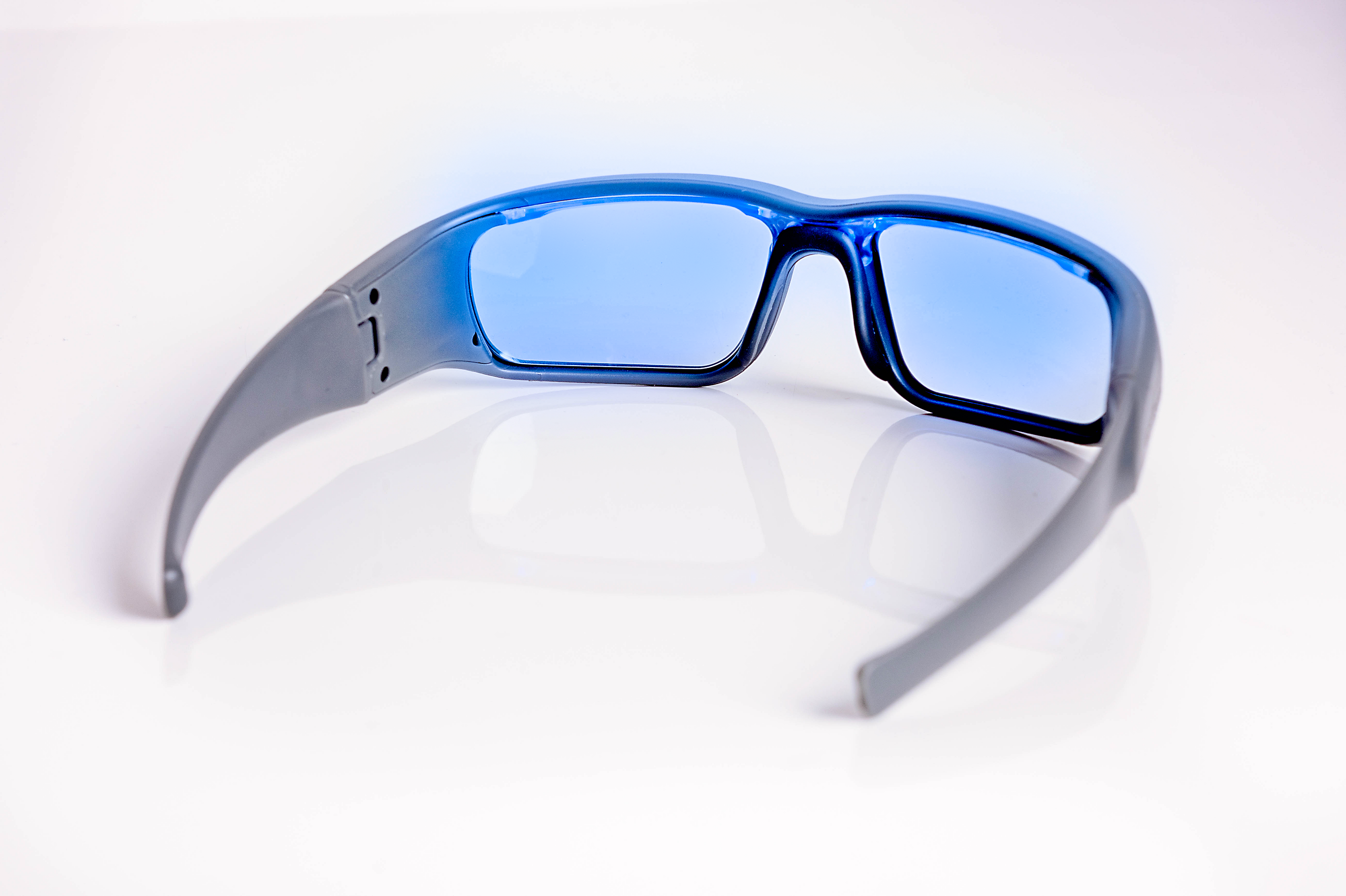 DG 100 | LED Daylight Glasses