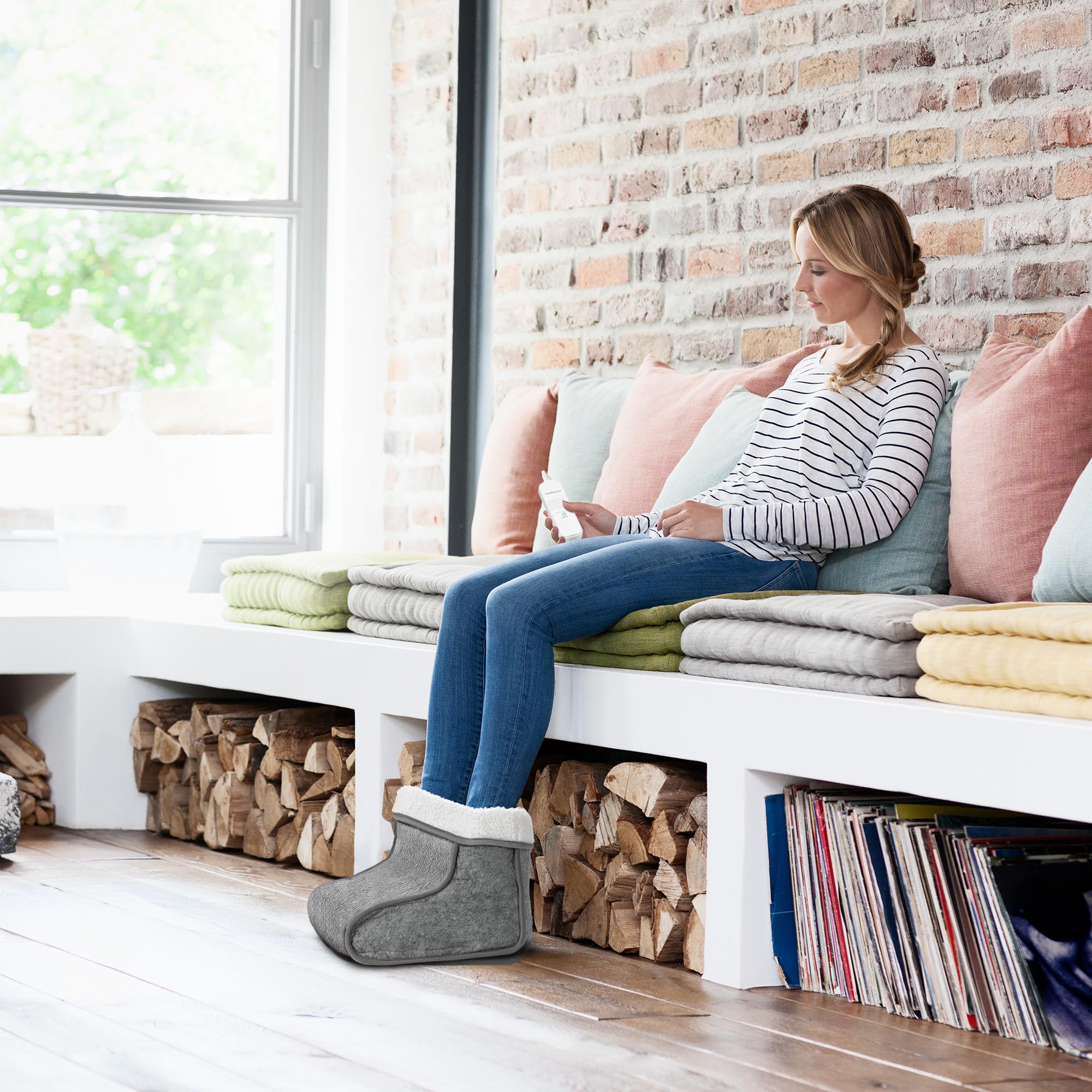 FW 150 | Knitted Foot Warmer