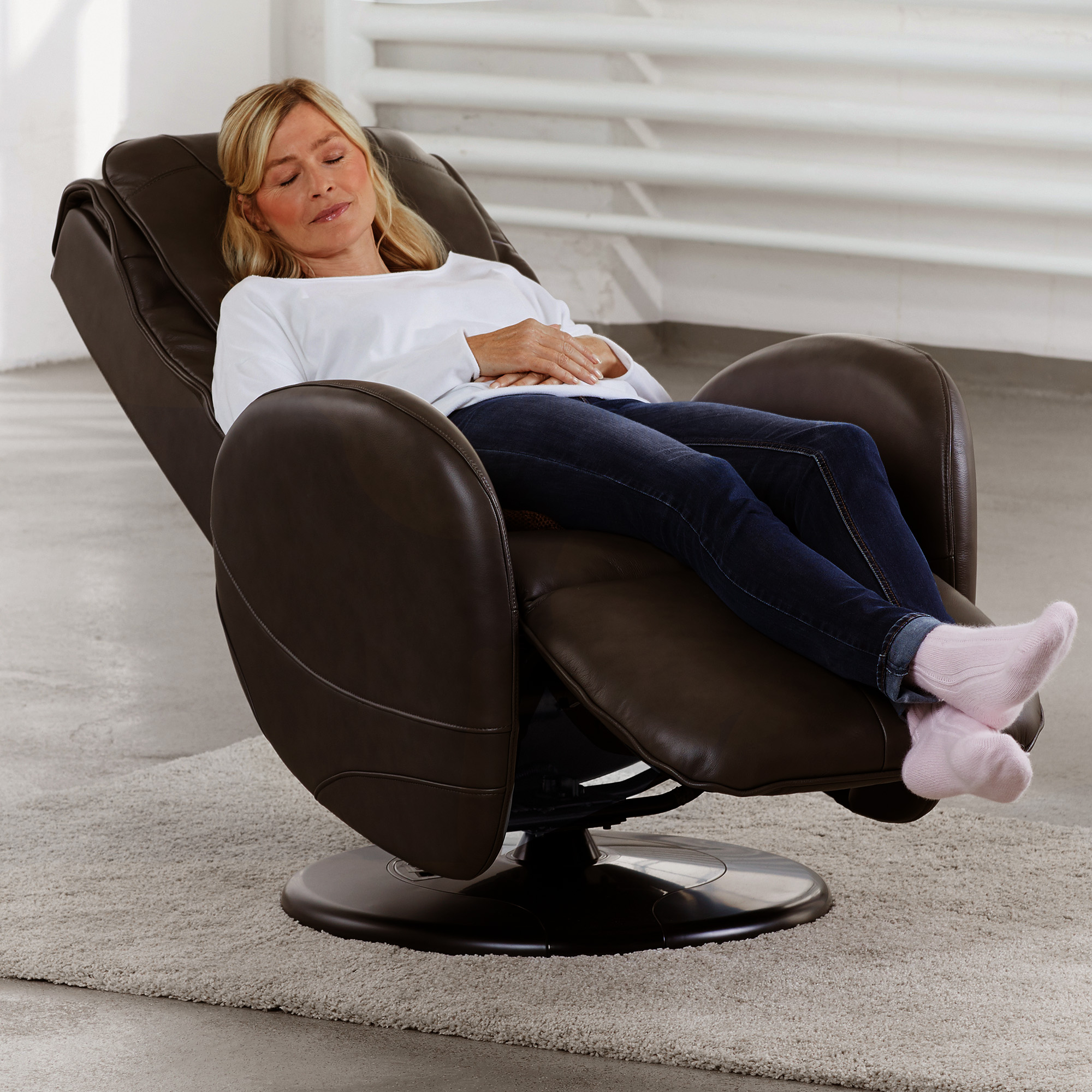 RS 710 Massagesessel - TV-Sessel - Körperscanner + 5 Massagearten