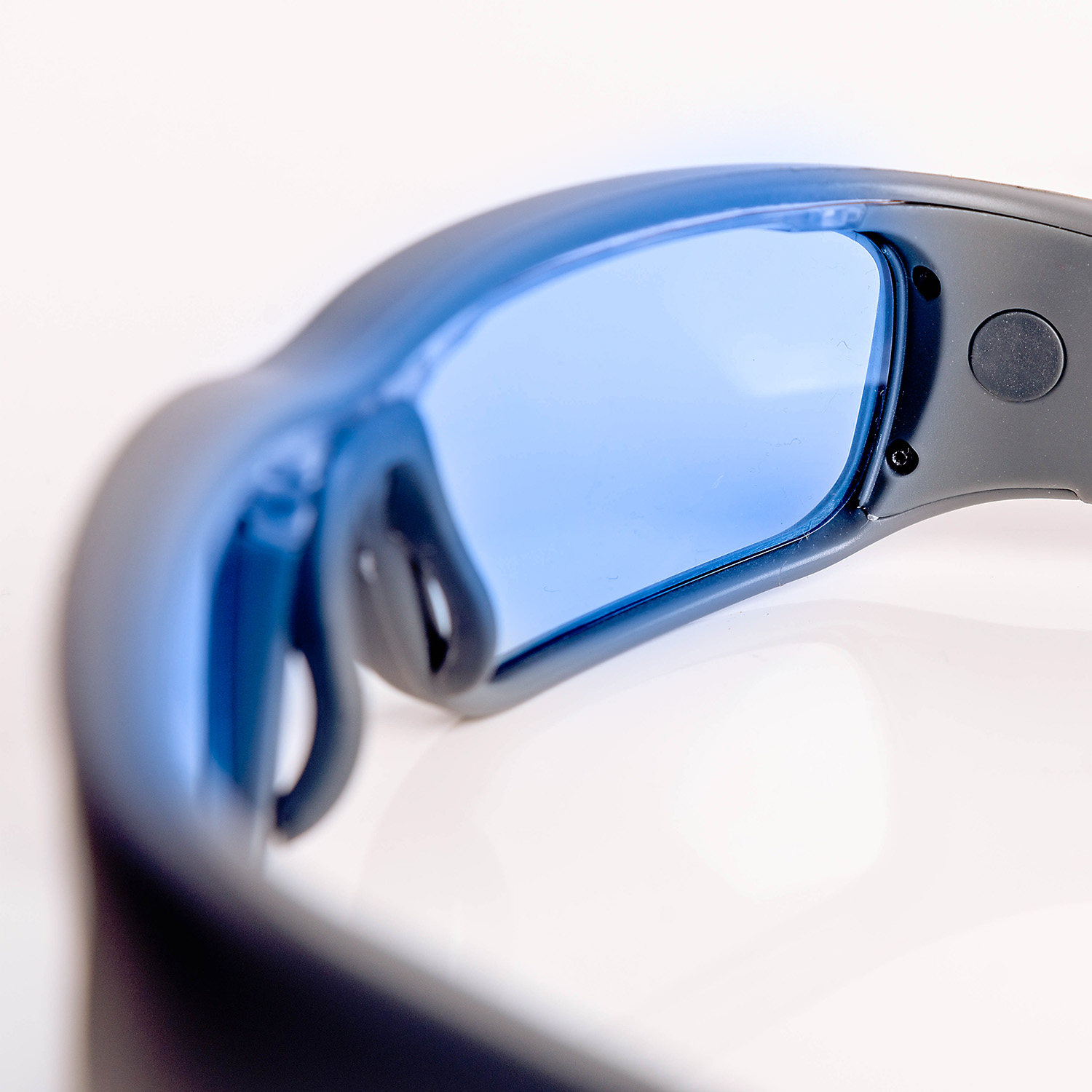 DG 100 | LED Daylight Glasses