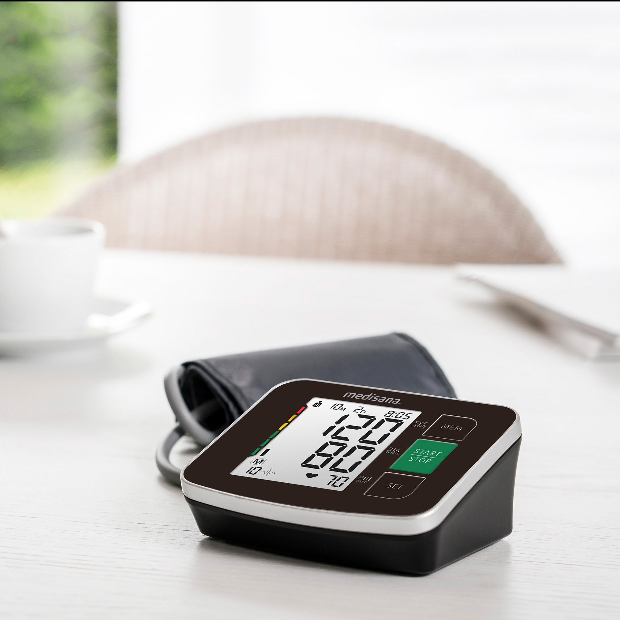BU 516 | Upper arm blood pressure monitor